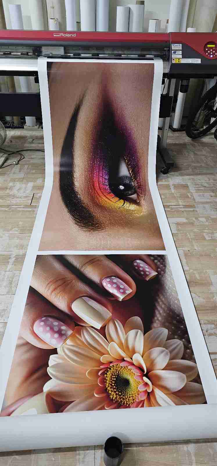 Visual Art Sarajevo Print Velikog Formata - Print velikog formata omogućava visokokvalitetnu štampu na različitim podlogama. Idealan je za bilborde, banere, izloge i ostale reklamne materijale velikih dimenzija.